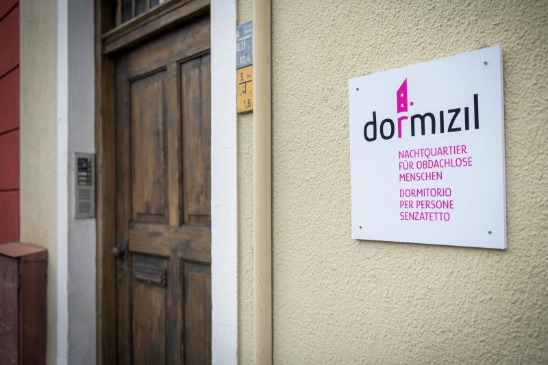 Dormizil-EingangsturFoto-Peter-Viehweider